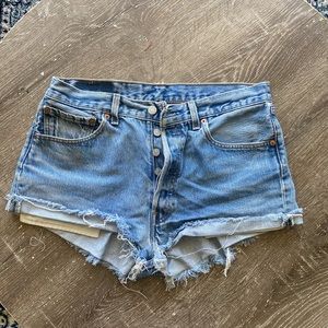 levi’s jean shorts